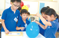 風船の最も圧力の小さい場所を見つけた「Balloon Skewer」